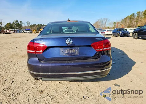 2013 Volkswagen Passat Sel z USA, uszkodzony, nr VIN 1VWCN7A37DC145733